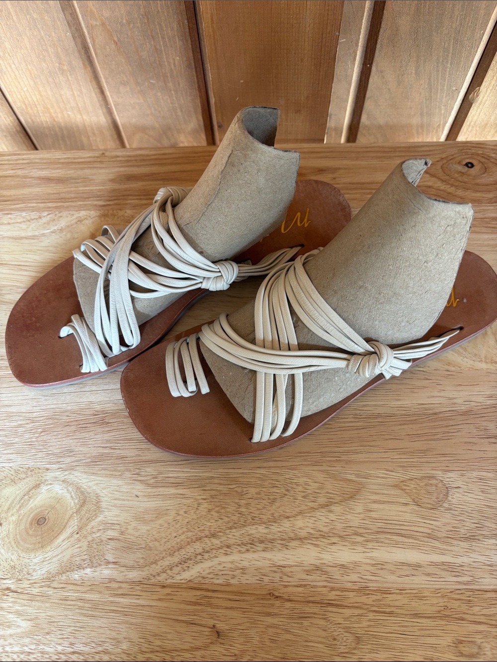 Matisse Toe Ring Slides - Picture 2 of 6